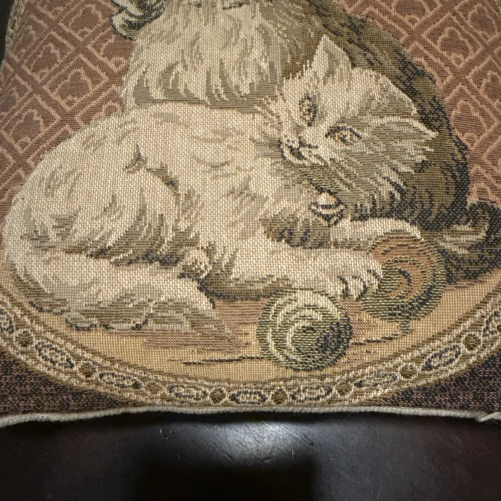 Vintage Handmade Decorative Throw Pillow Persian Cats Playing 9